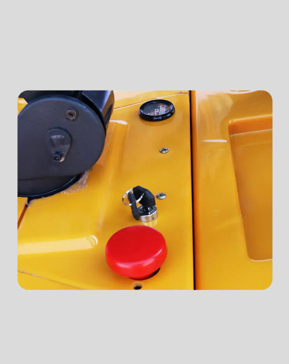 Electrical Stacker (AC Type) 2Ton with 5.5 Meter Lifting